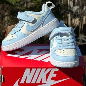 Nike Court Borough Low Top Casual Sneaker 8C Youth Toddler Little Kids NEW